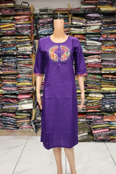 Aplic With Mirror Work kurti (Purple)