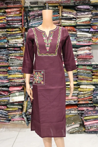 Wine Pocket Work Kurti