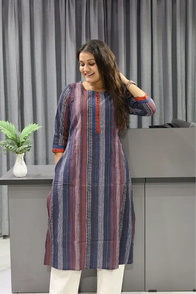 Mirror Work With Self Line Straight Kurti