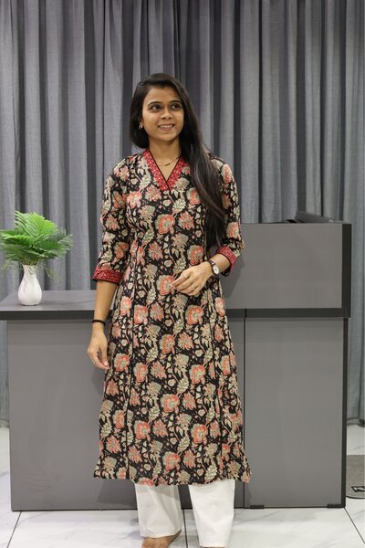 V Neck Flower Printed Kurti